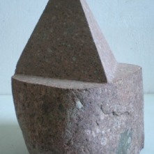 "OBIEKTON GRANICZNY"-granit/ H- 32 cm